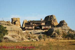 Tourist lodge, Isalo