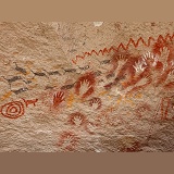 9000 year old cave hand paintings