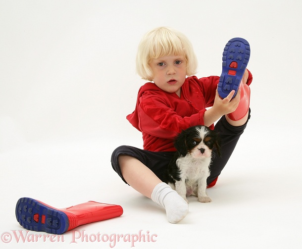Siena with King Charles pup and welly boots, white background